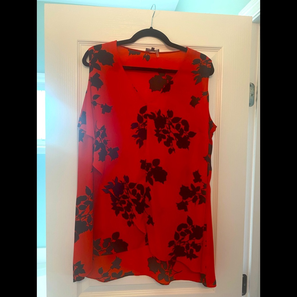 Vince Camuto Top